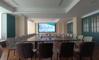 Zhe Fei Hotel (Tianjin South Station Branch)