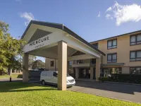 Mercure Sydney Macquarie Park Hotels near Ultimo