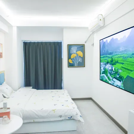 Yueyue Smart Apartment (Linyi China Resources Vientiane Hui Branch)