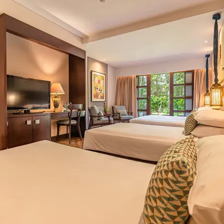 Bintang Bali Resort Отели рядом с достопримечательностью «Пляж Джерман»