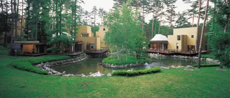 Forest Village (in Fuji Premium Resort)