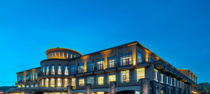 Golden Shining Gulf Hot Spring Resort Hotel Hotéis em Qujing