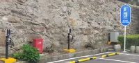 Lushan Zhihong Hotel (Meilu Store, Guling Street, Mount Lushan Scenic Zone) - parking