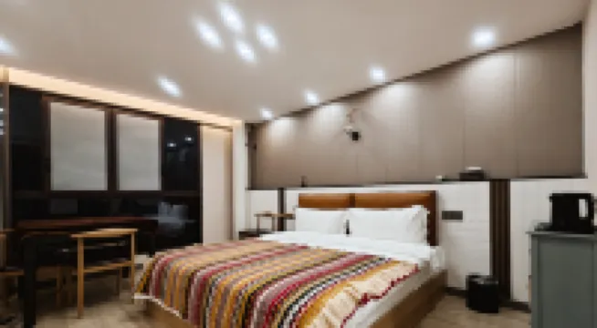 Chongqing Nantianhu Lanshan Yue Homestay