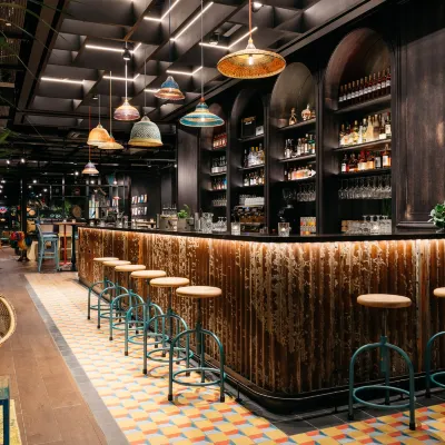 Ruby Zoe Hotel London by IHG 웨스트본 그로브 주변 호텔