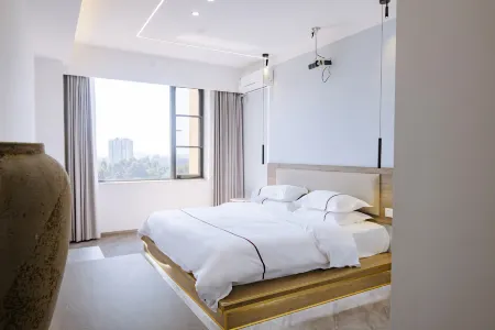 Aoyama Hotel