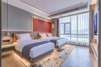 Manhao Holiday Inn