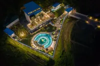 Moganshan Grassland Homestay · Suxi Private Soup Hot Spring Garden Villa - lãng mạn