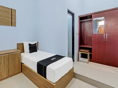 Urbanview Syariah Wisma Nabil Solo Hotell i Mayang