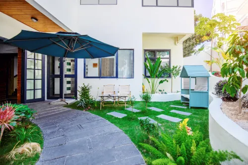 Nalinali Coast Boutique Inn (Sanya Dadonghai) - Inns