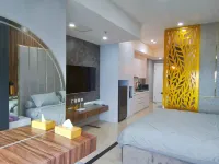 Apartment Medan Podomoro City Deli by Ols Studio - balcony