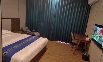 Pingjiang Fushou Mountain Baiyun Mountain Villa