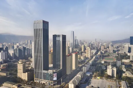 Hilton Lanzhou City Center Отели рядом с достопримечательностью «Lanzhou University of Arts and Science»
