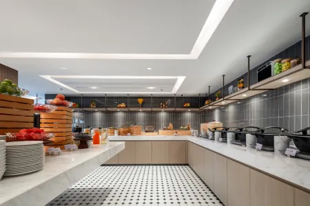 Fengcheng High Speed Railway Station Yaduo Hotel Отели рядом со станцией Fengchengdong Railway Station