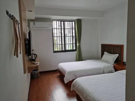 Xiuning Youjia Hotel