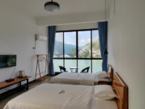 Bama Dream Lake Homestay 바마 호텔