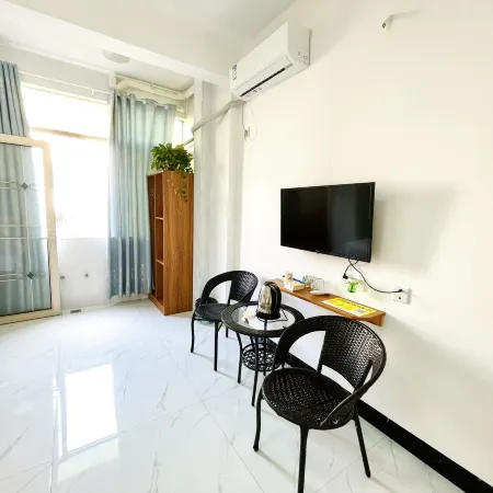 Beihai Huaxin Hotel (Silver Beach)