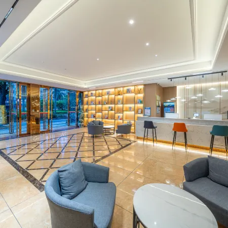 Qinye Business Hotel (Hepu Bus Terminal)