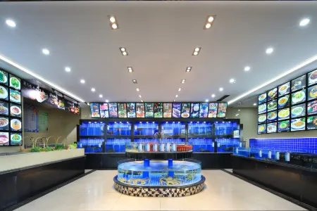 Huishang International Hotel(Changshui airport store) Отели рядом с достопримечательностью «Yeya (Wild Duck) Lake Holiday Resort»