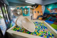 Holiday Villa Beach Resort Cherating Hotel di Cherating