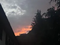 雞足山海福客棧