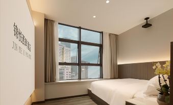 Jinyue Westside Hotel (Chongqing West Railway Station)