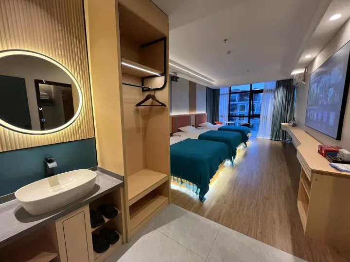 Lufeng Huanpeng Meisu