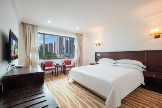 Qijiang Hotel (Conference and Exhibition Center Gangxia Subway Station)