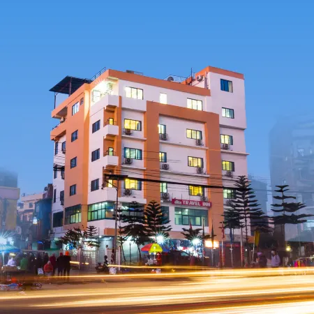 HOTEL TRAVEL INN Отели рядом с достопримечательностью «Храм Пашупатинат»