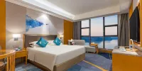 Enjoying Hotel (Yichang Wanda Sanxia Tourist Center Hotel) - Sala De Reina Con Vista Al Río