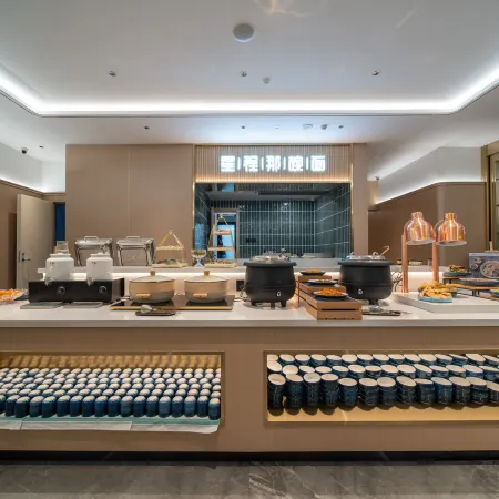 Starway Hotel (Kuitun West Park)