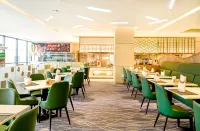 Holiday Inn QINGDAO CITY CENTRE by IHG - Breakfast