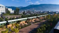 Shifang Yunxuan Railway Hotel Отели в г. Шипин