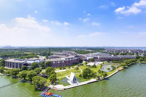 Tongli Lake View Hotel