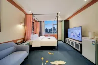 Huaqian Mingyue Hotel (Zhengzhou Xinzheng Zijing Mountain South Road Branch) Hotels in Xinzheng