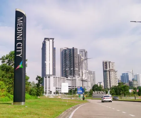 Legoland-7min walk at Happy Journey Stay @ Dpristine Lakeview(8pax) Max