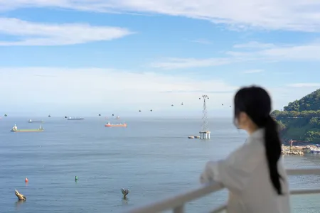 Urbanstay Busan songdo Beach Отели рядом с достопримечательностью «Yongdusan Park»