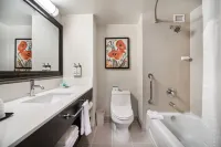 Holiday Inn Vancouver-Centre Broadway