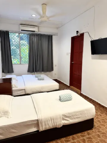 Warisan Family Inn @ Seafront Hotels near Timba Timba Island