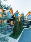Everest Rest House Hotels near Arpi Resort