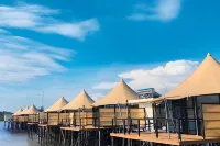 Kiki Beach Island Resort - شرفة