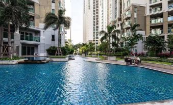 Bangkok Rama 9 Luxury View Apartment