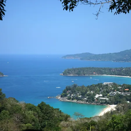 Meet Holiday Hotel-Rawai