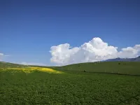 新源三山民宿（新源那拉提機場店） 新疆新源那拉提機場附近的飯店
