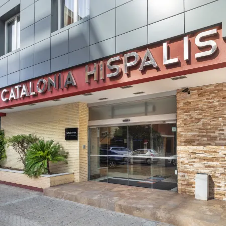 Catalonia Hispalis Отели рядом с достопримечательностью «Эсте»