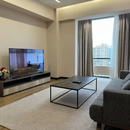May Seven Hotel and Suites