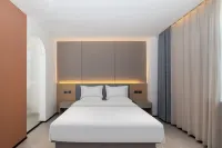 Yining Huan Zhu hotel.