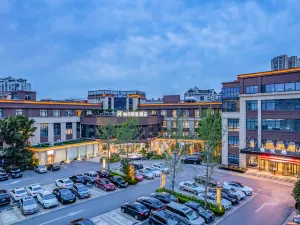Baixing Rezen Hotel