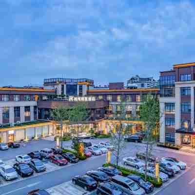 嵊州柏星麗呈酒店(東前街越秀路店) Hotel Exterior