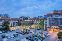 Baixing Rezen Hotel